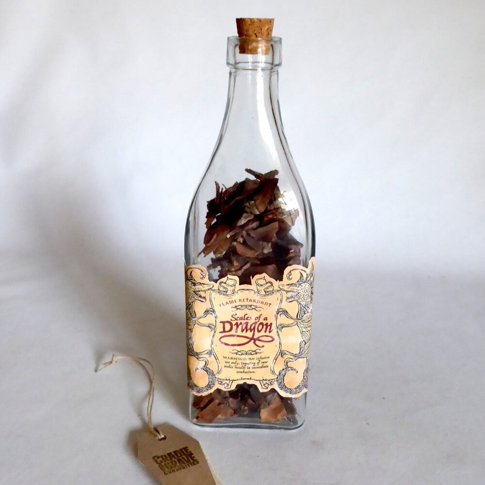 NEW APOTHECARY BOTTLE DRAGON SCALES HALLOWEEN GOTHIC ODDITY PROP HARRY POTTER